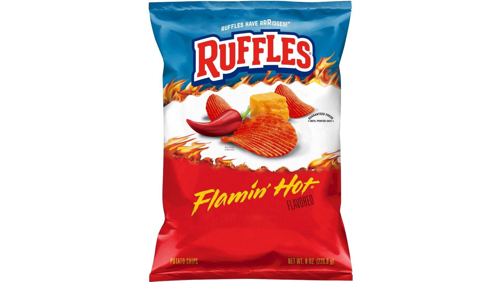 Ruffles Potato Chips Flamin' Hot (8 oz)